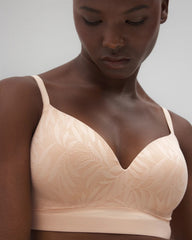 Wireless Bra with Lace - PEACH PARFAIT | Soma Women