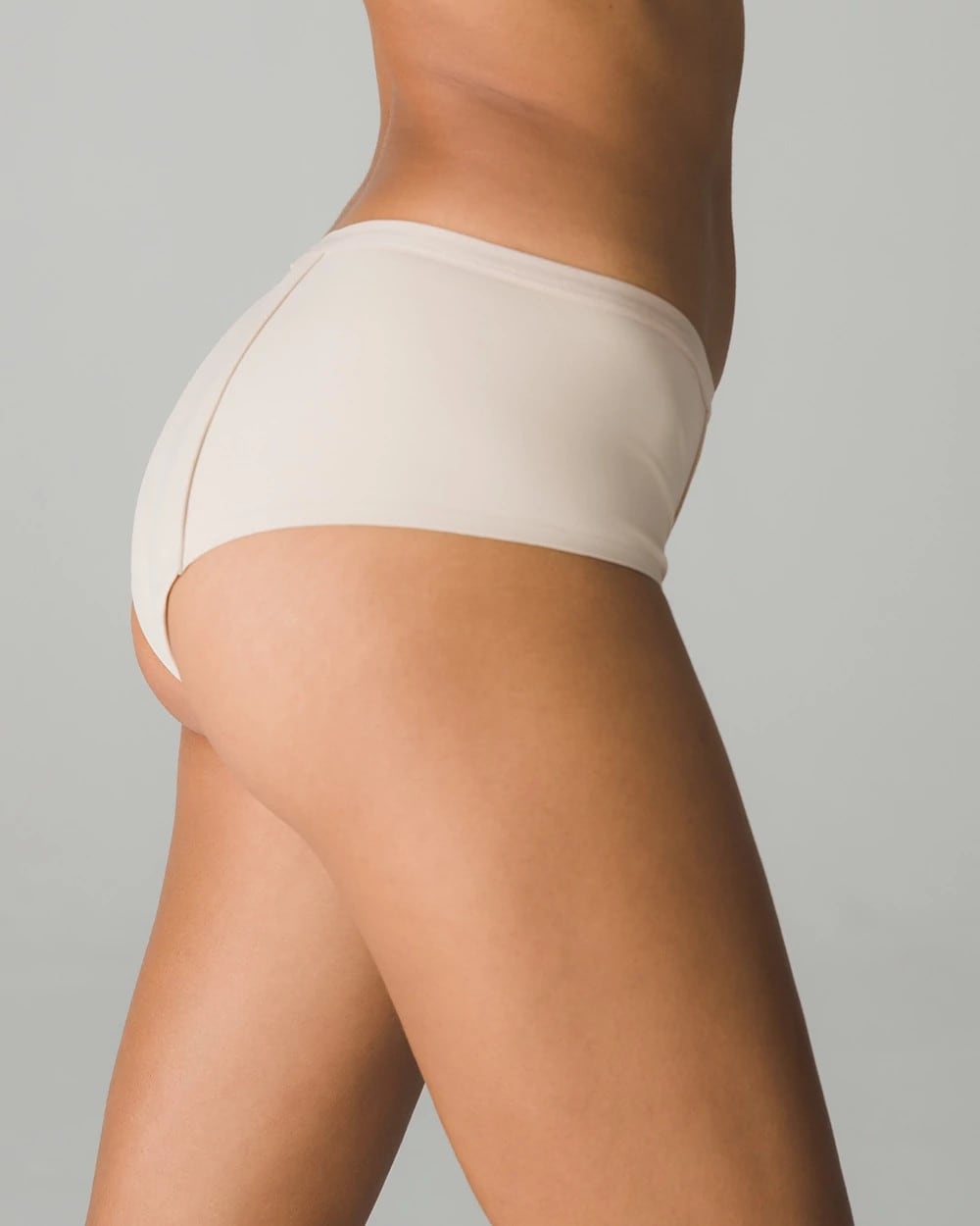 <sup class="sup-symbol">®</sup> Leakproof Hipster - SAND | Soma Women