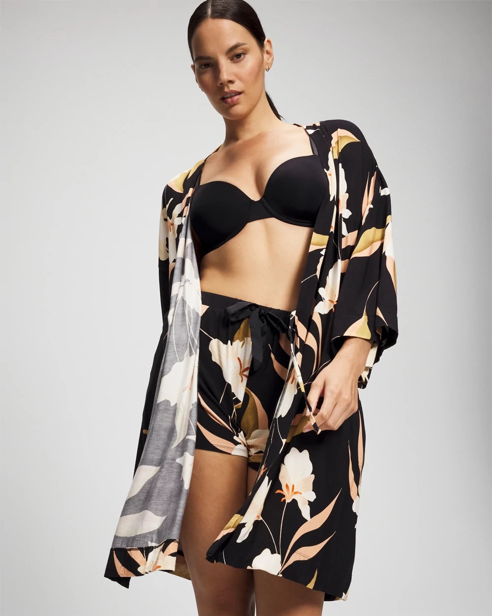 Short Robe - MYSTIC BLOOMS BLACK MID | Soma Women