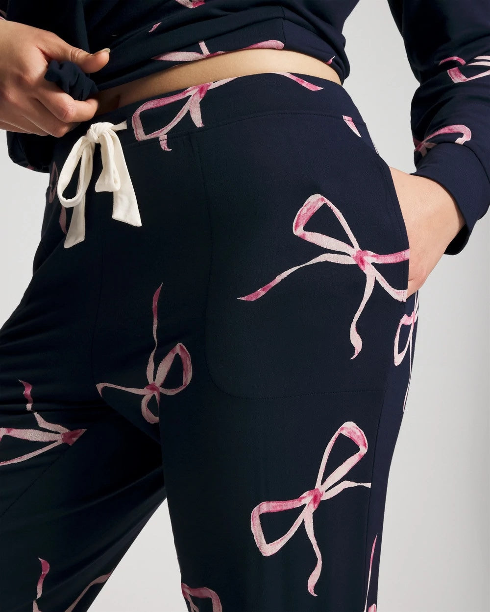 Banded Ankle Pajama Pant - BELOVED BOWS GRAND NAVY | Soma Women