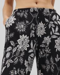 Cropped Pajama Pants - MEANDERING GARDEN BLACK | Soma Women