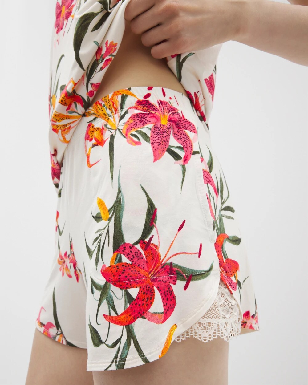 Lace-Trim Pajama Shorts - LE TIGRE FLORA CHAMPAGNE | Soma Women