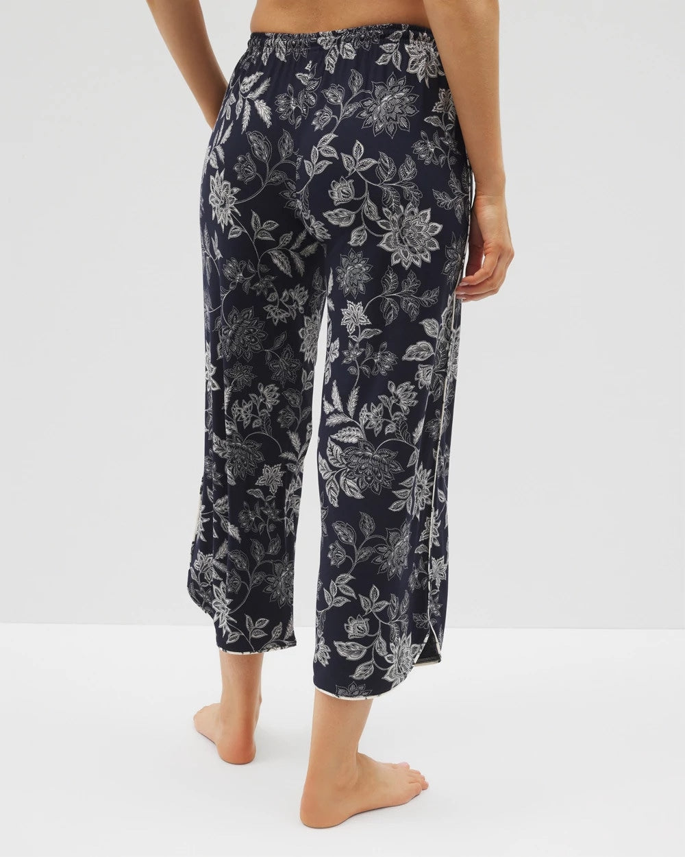 Piped Crop Pajama Pants - MEANDERING GARDEN NAVY | Soma Women