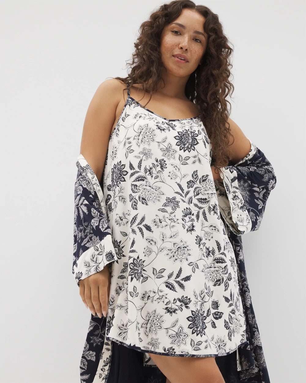 V-Neck Chemise - MEANDERING GARDEN CHAMP | Soma Women