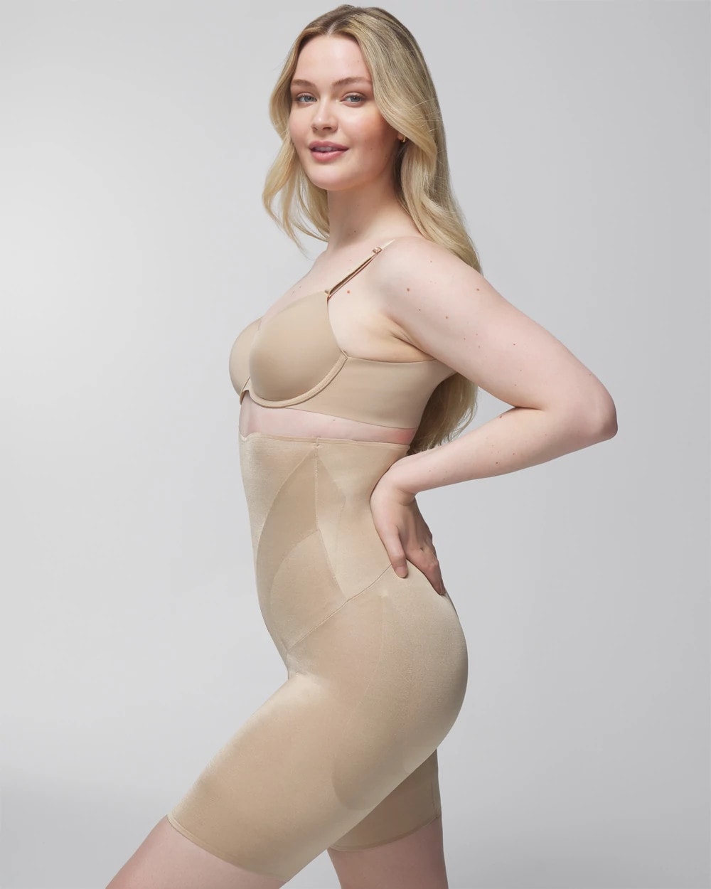 Mid-Level Shaping Vanishing Edge High-Waist Thigh Slimmer - WARM AMBER | Soma Women