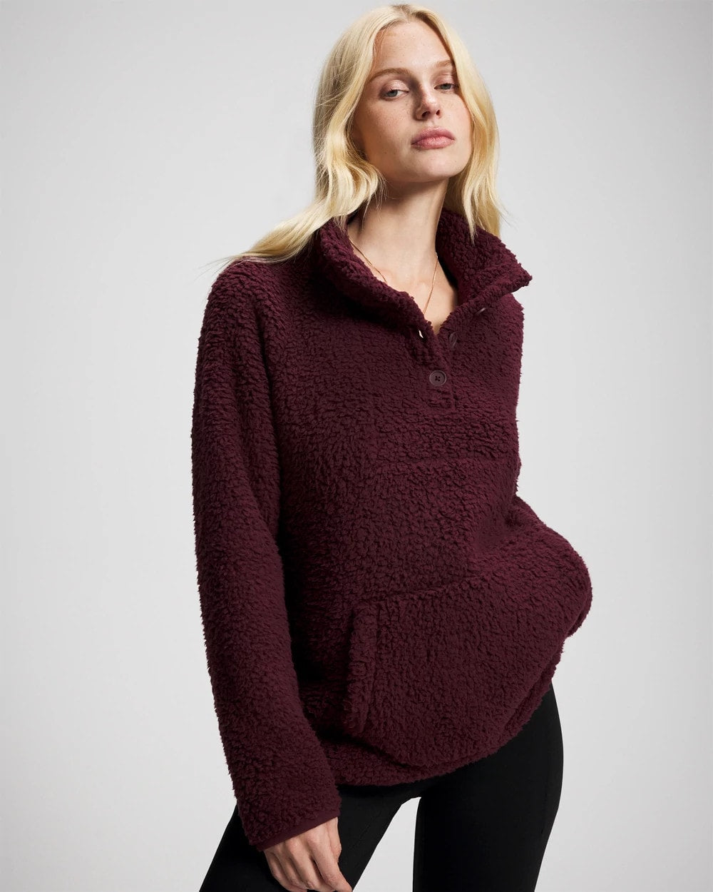 Sherpa Pullover - MERLOT | Soma Women