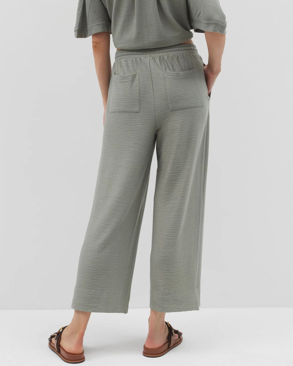 Crinkle Knit Wide Leg Pant - RESTORATION GREEN | Soma Women
