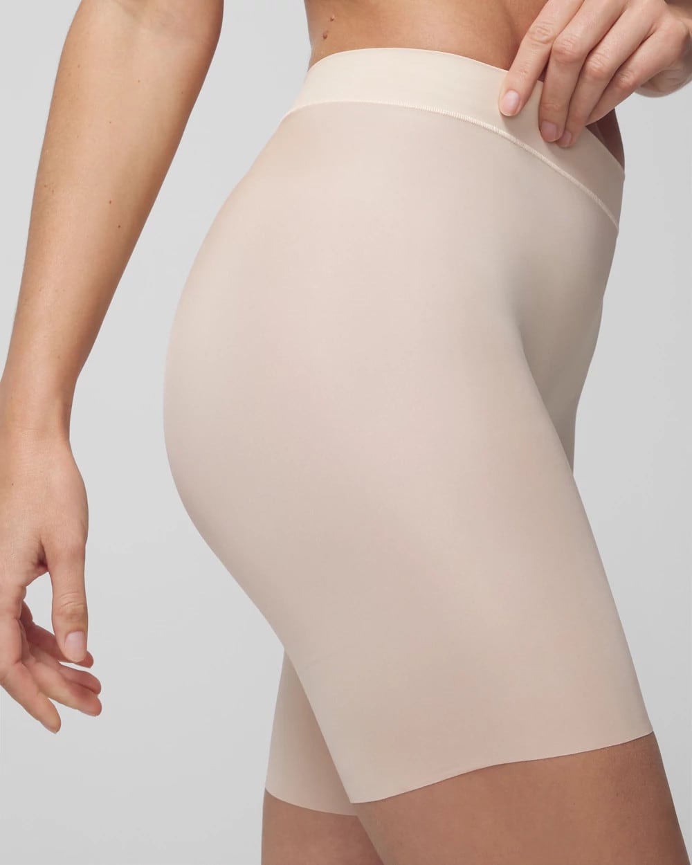 Lightweight Smoothing Short - PALE SAND | Soma Women