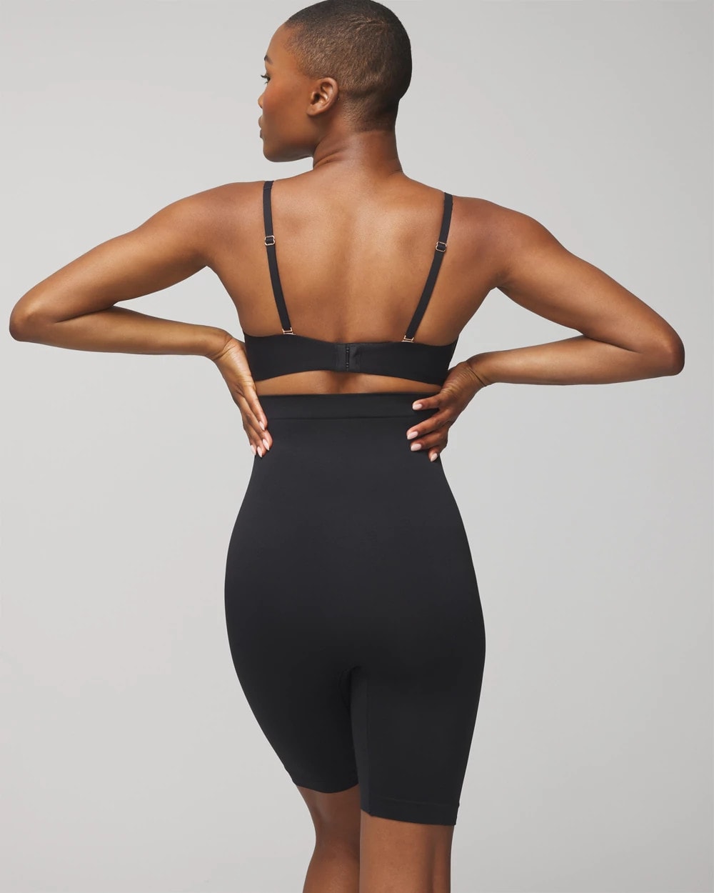 Mid-Level Shaping Seamless High-Waist Thigh Shaper - BLACK | Soma Women